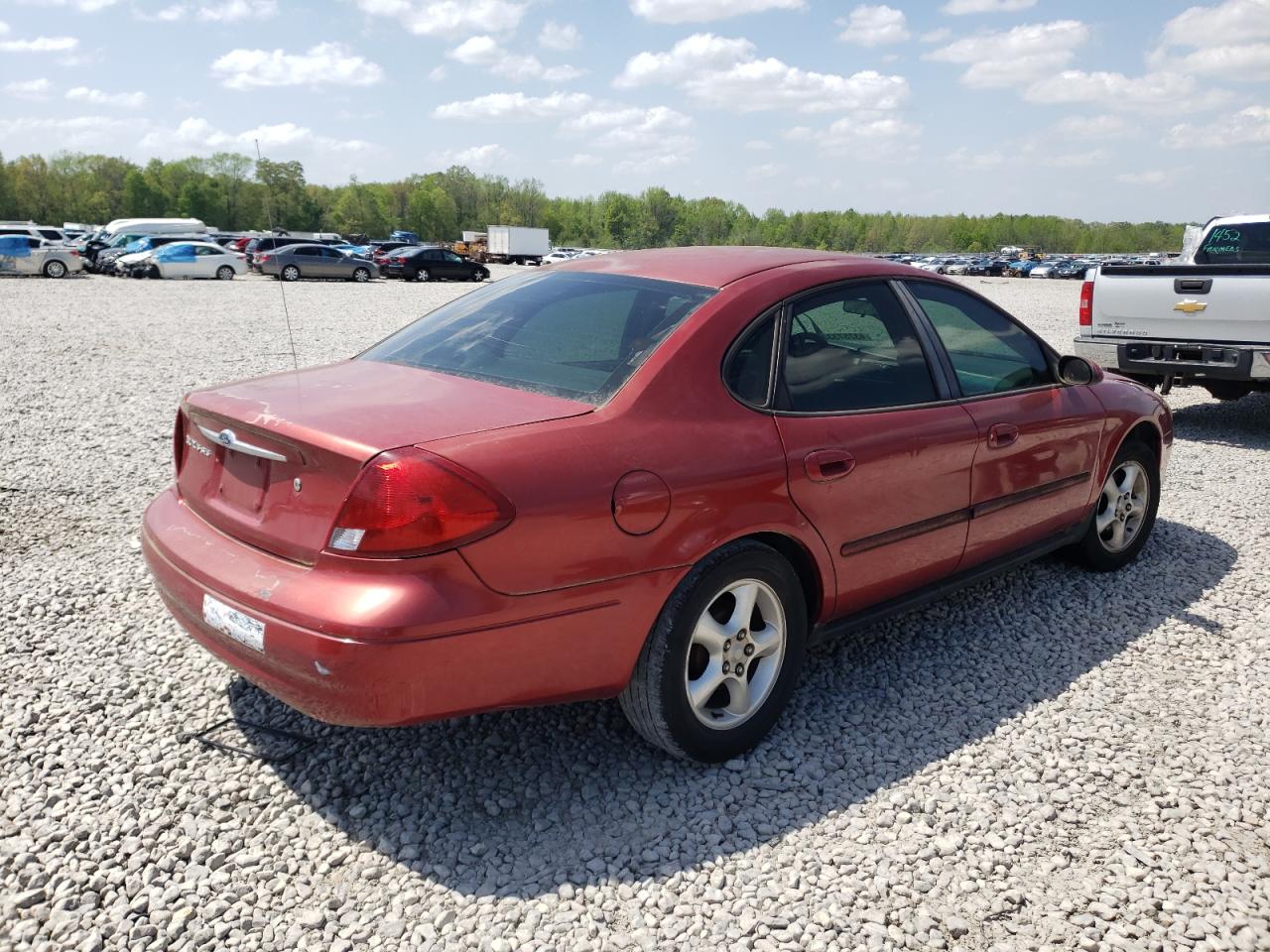 Photo 4 from auction – 2001 FORD TAURUS SES with VIN 1FAFP55U21G199162