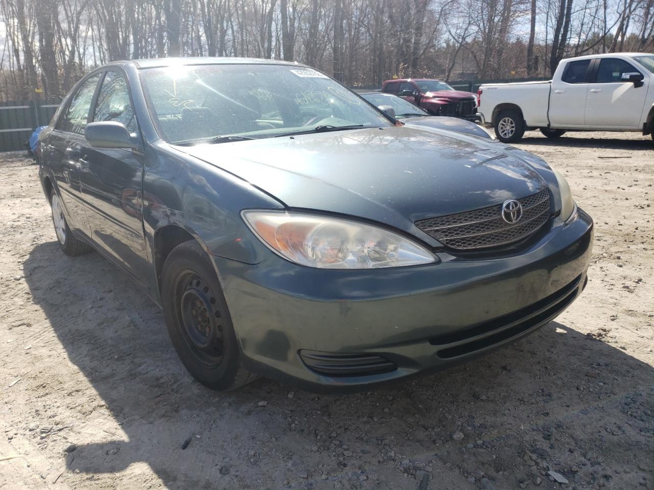 TOYOTA CAMRY LE 2002 with VIN 4T1BE32K02U563423 - Photo from auction