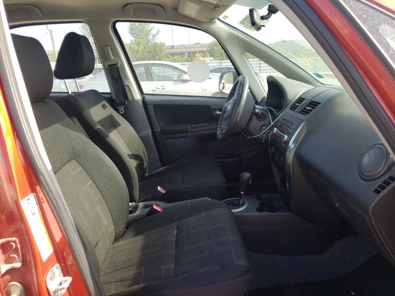 Photo 5 from auction – 2011 SUZUKI SX4 with VIN JS2YB5A32B6304326
