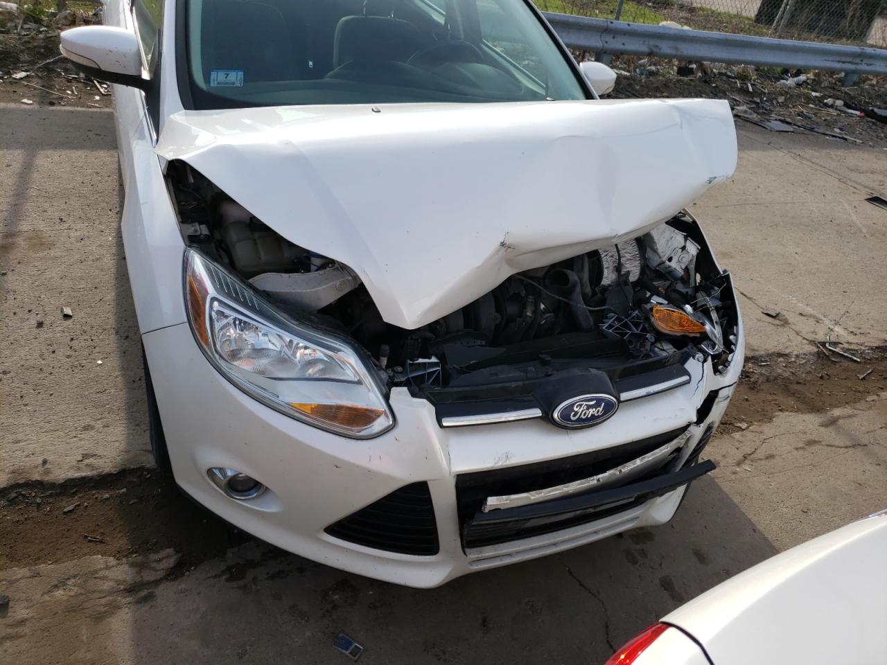 Photo 7 from auction – 2012 FORD FOCUS SEL with VIN 1FAHP3H28CL215110