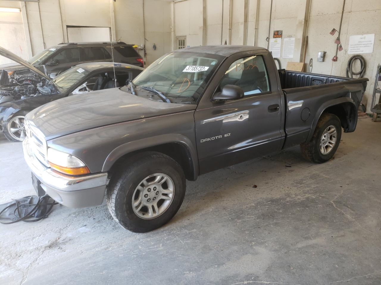 Photo 2 from auction – 2002 DODGE DAKOTA SLT with VIN 1B7FL46X92S501165
