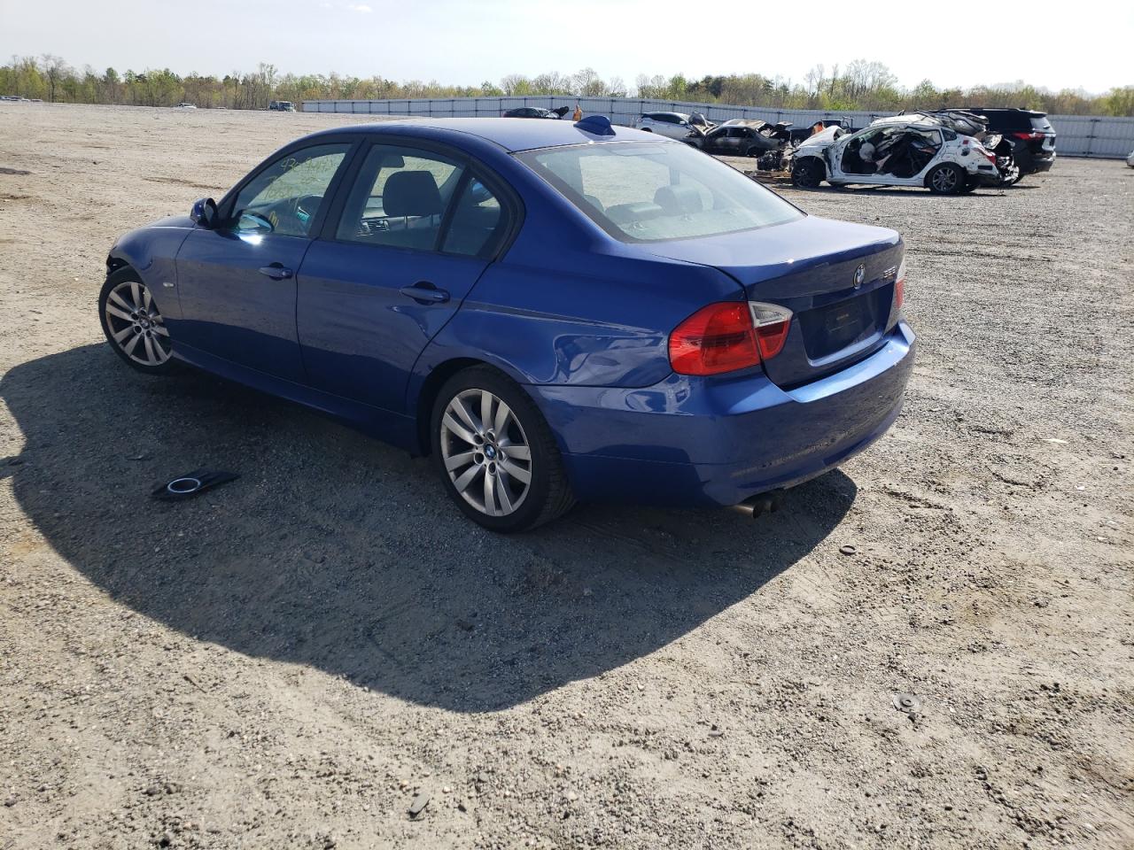 Photo 3 from auction – 2007 BMW 328 I with VIN WBAVA33537KX76212