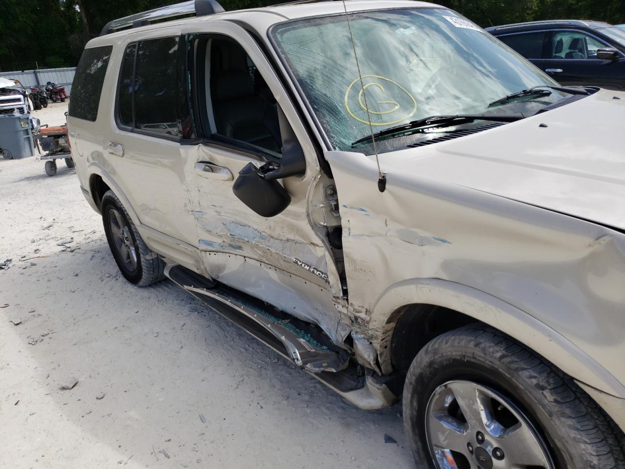 Photo 9 from auction – 2005 FORD EXPLORER L with VIN 1FMZU65W25ZA37013