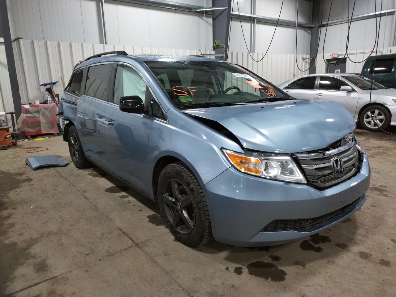 HONDA ODYSSEY EX 2013 with VIN 5FNRL5H66DB061140 - Photo from auction