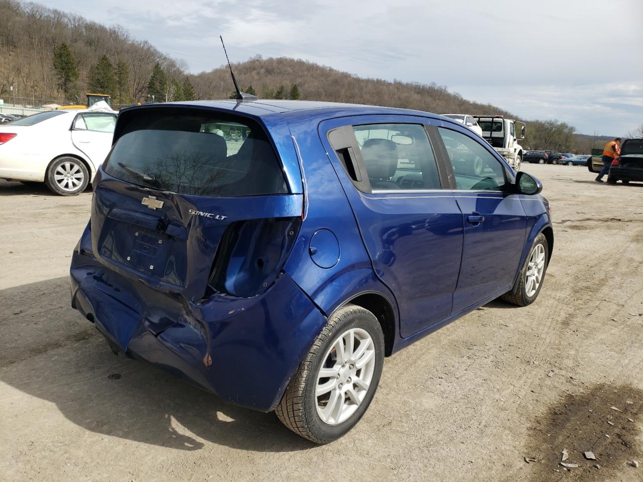 Photo 4 from auction – 2013 CHEVROLET SONIC LT with VIN 1G1JC6SG7D4133824