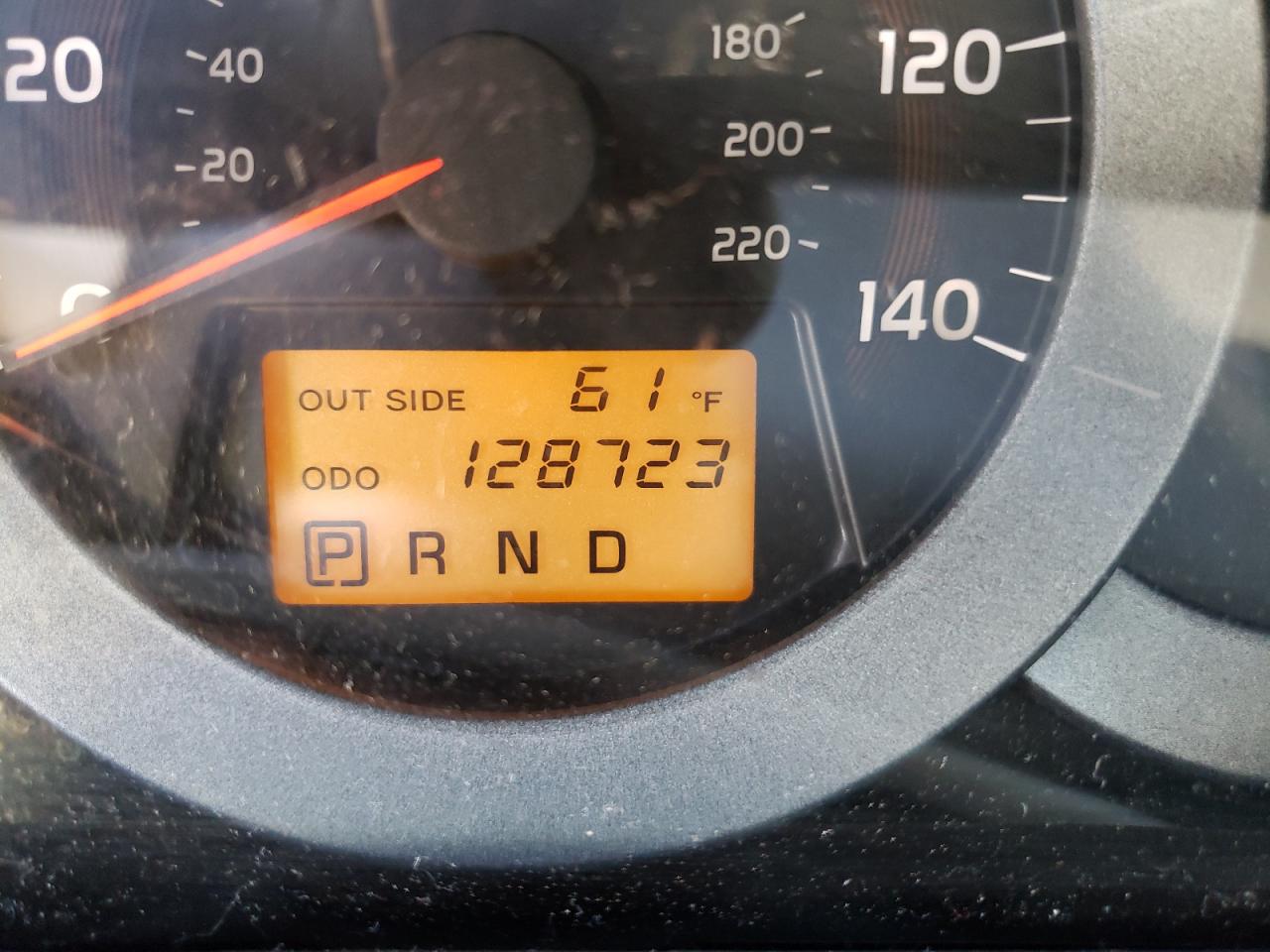 Photo 8 from auction – 2008 TOYOTA RAV4 with VIN JTMBD35V485174008