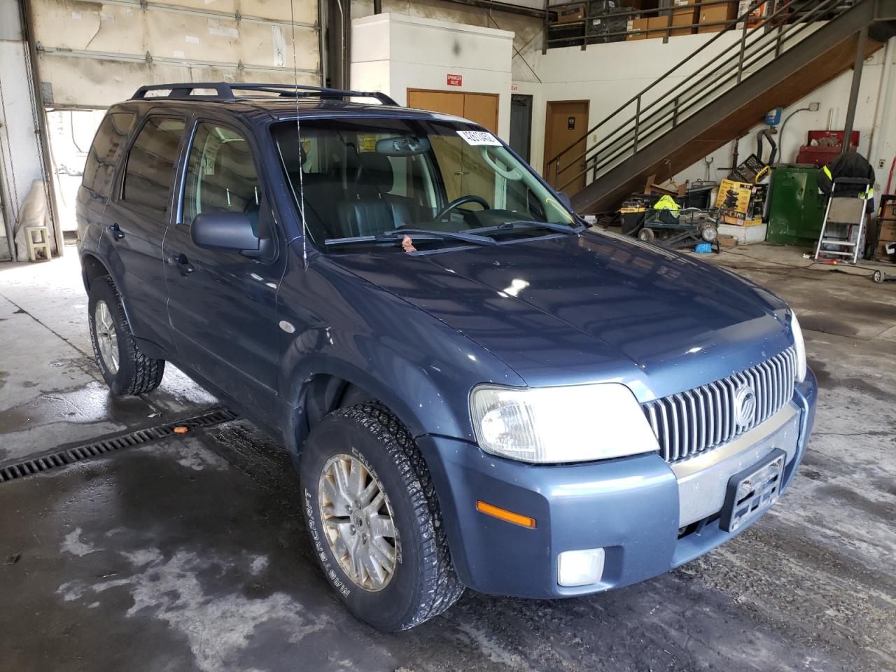 MERCURY MARINER 2005 with VIN 4M2YU57155DJ27257 - Photo from auction
