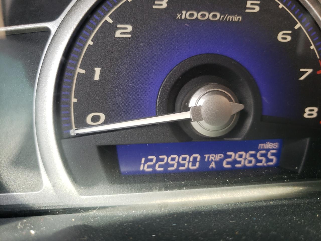Photo 8 from auction – 2008 HONDA CIVIC LX with VIN 1HGFA16588L033792