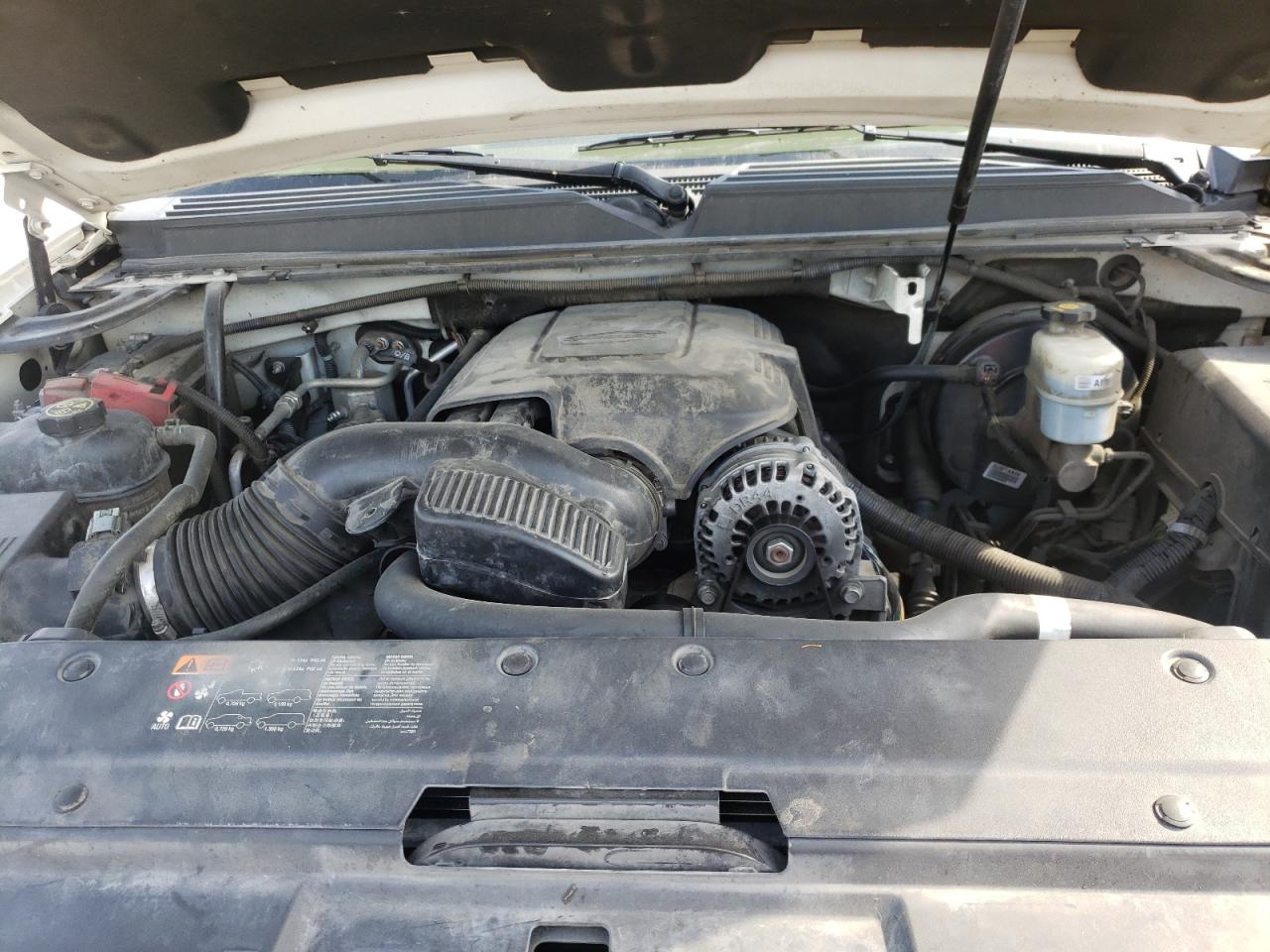 Photo 7 from auction – 2012 GMC YUKON SLT with VIN 1GKS1CE03CR326105