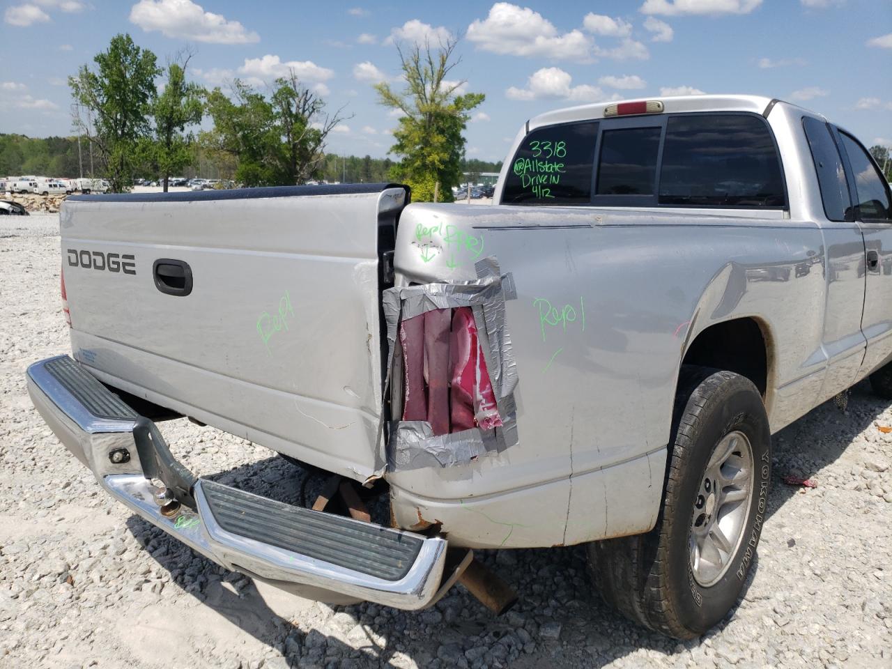 Photo 9 from auction – 2001 DODGE DAKOTA with VIN 1B7GL22X81S259451