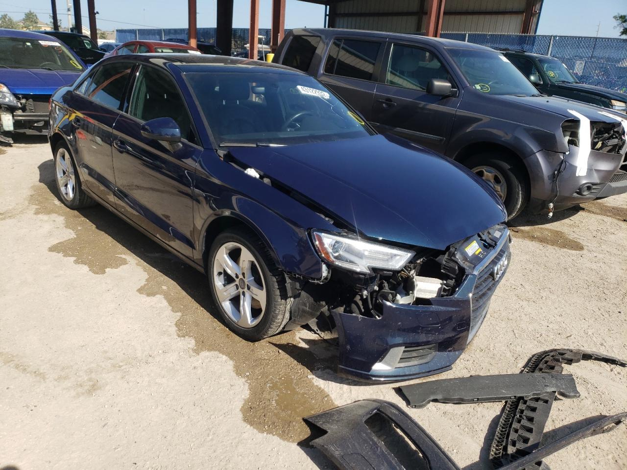 AUDI A3 PREMIUM 2017 with VIN WAUAUGFF6H1044553 - Photo from auction