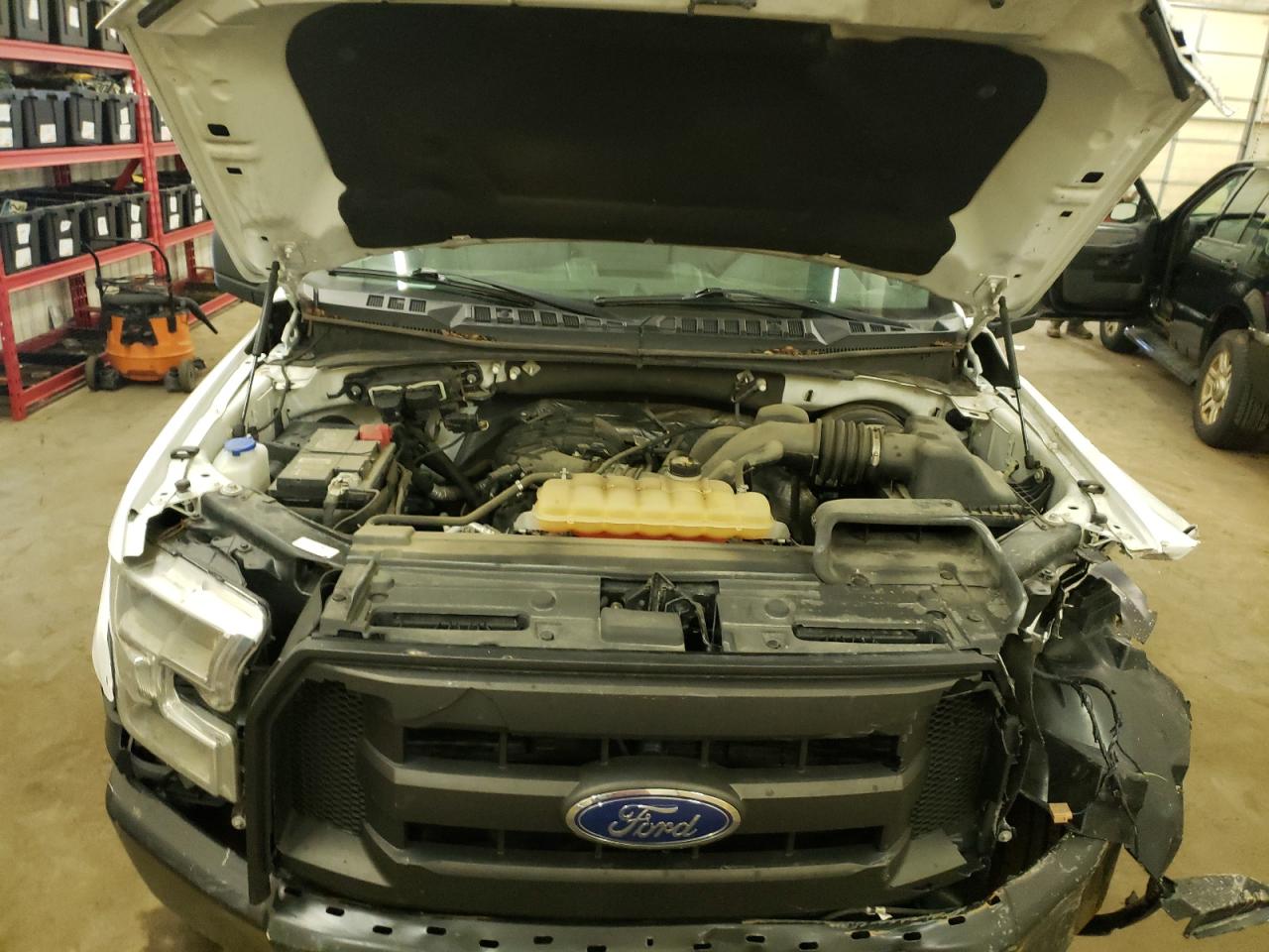 Photo 7 from auction – 2017 FORD F150 with VIN 1FTMF1C83HKD82340