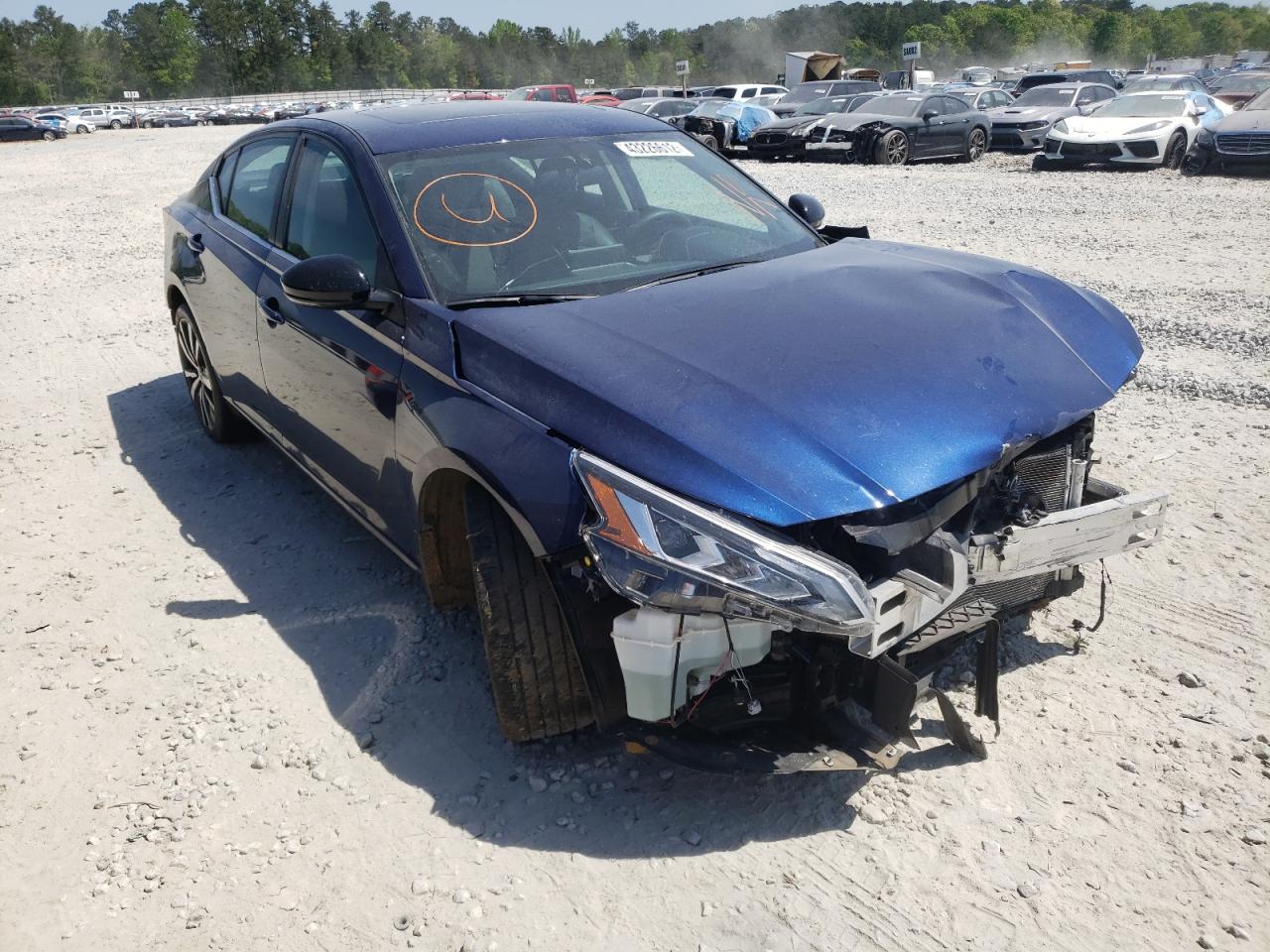 NISSAN ALTIMA SR 2019 with VIN 1N4BL4CV1KC231902 - Photo from auction