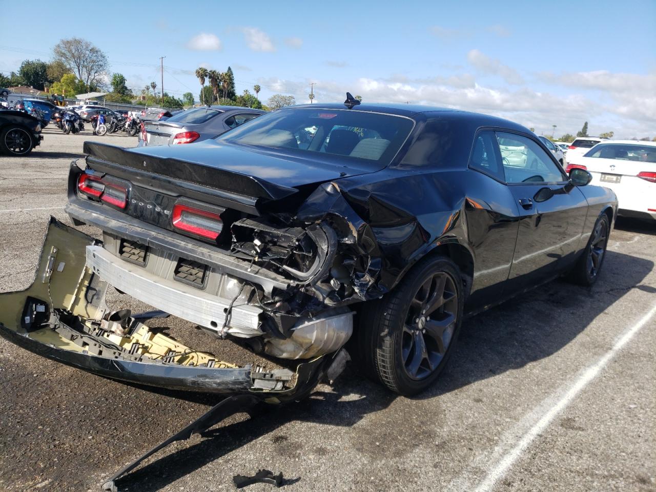 Photo 4 from auction – 2019 DODGE CHALLENGER with VIN 2C3CDZJG4KH759397