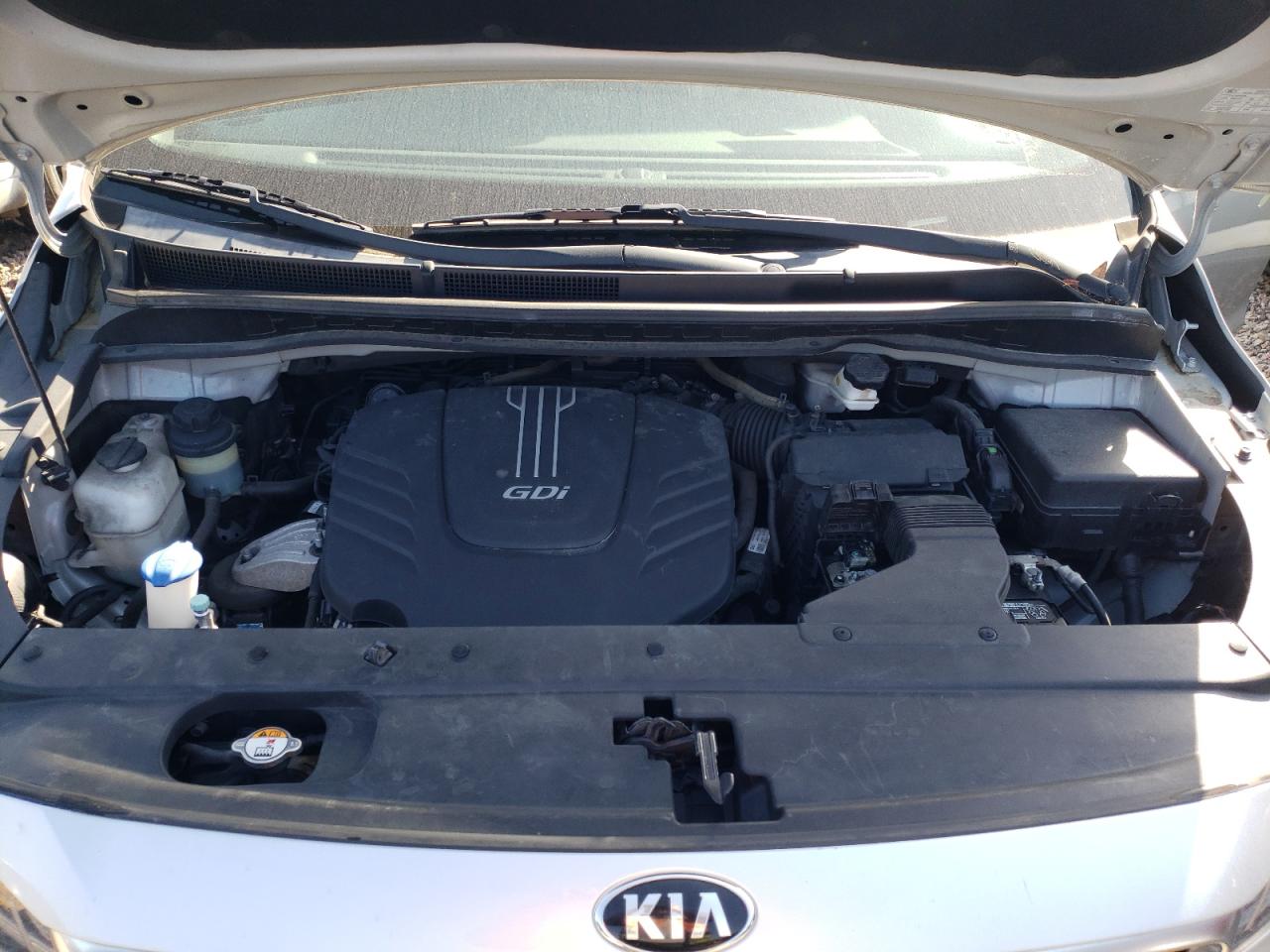 Photo 7 from auction – 2015 KIA SEDONA EX with VIN KNDMC5C18F6022716