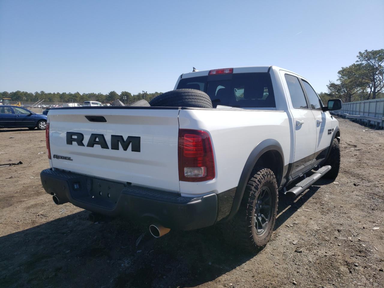 Photo 4 from auction – 2017 RAM 1500 REBEL with VIN 1C6RR6YT3HS825830