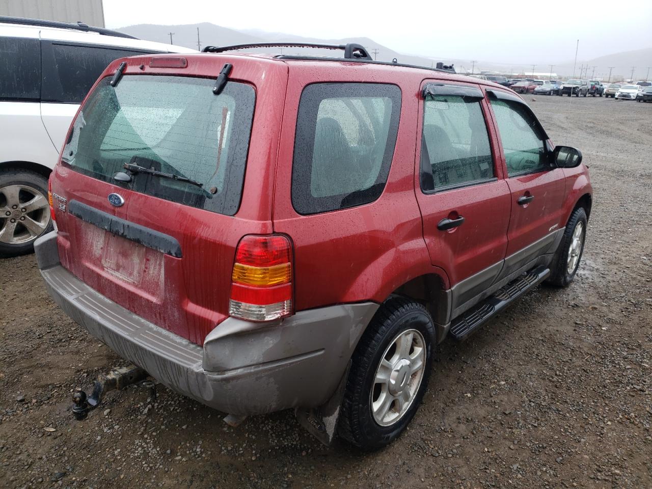 Photo 4 from auction – 2001 FORD ESCAPE XLS with VIN 1FMYU02B01KA16481