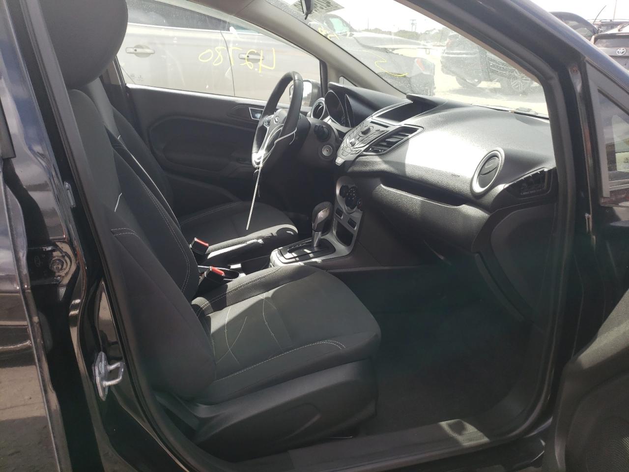 Photo 5 from auction – 2014 FORD FIESTA SE with VIN 3FADP4BJ3EM216039