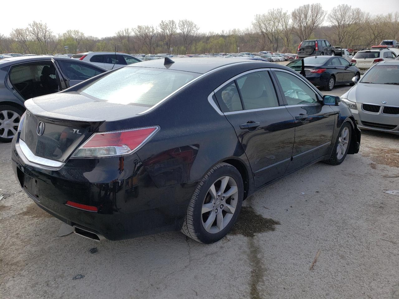 Photo 4 from auction – 2012 ACURA TL with VIN 19UUA8F54CA030912
