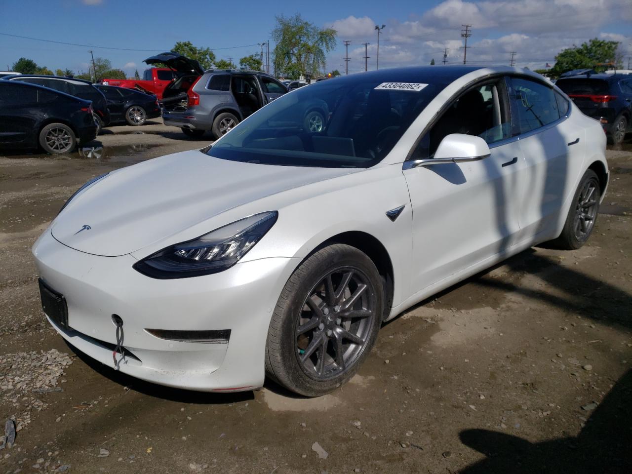 Photo 2 from auction – 2019 TESLA MODEL 3 with VIN 5YJ3E1EA3KF208402