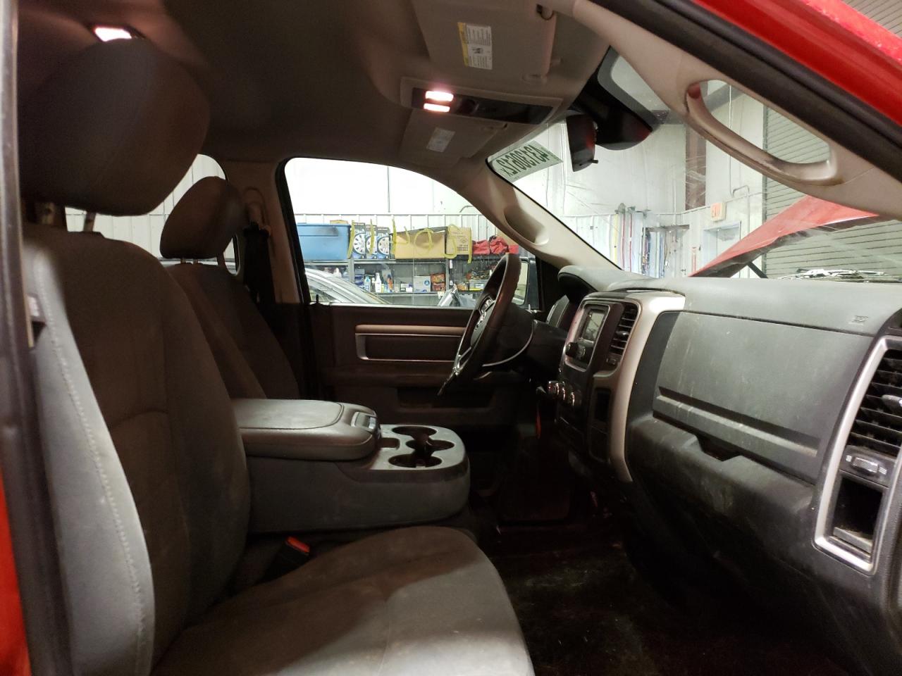 Photo 5 from auction – 2014 RAM 1500 SLT with VIN 1C6RR6GT1ES364110