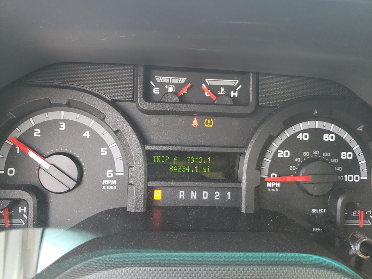 Photo 8 from auction – 2014 FORD ECONOLINE with VIN 1FBSS3BL9EDB03739