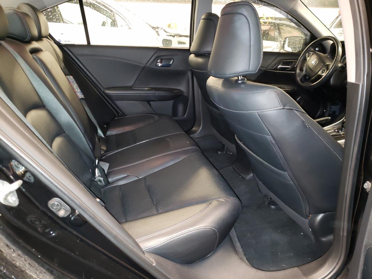Photo 6 from auction – 2015 HONDA ACCORD EXL with VIN 1HGCR2F83FA195480