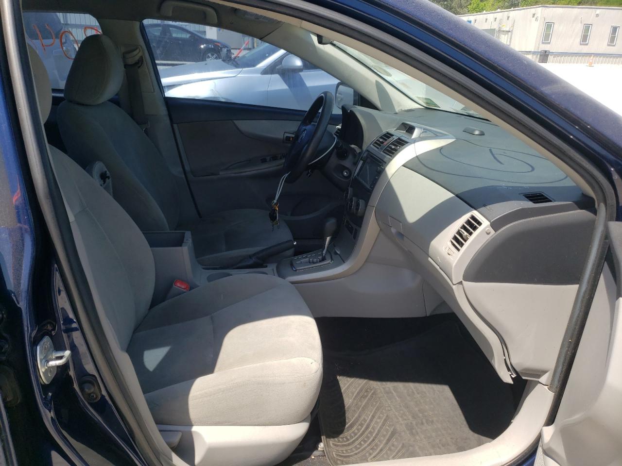 Photo 5 from auction – 2013 TOYOTA COROLLA BA with VIN 5YFBU4EEXDP092920