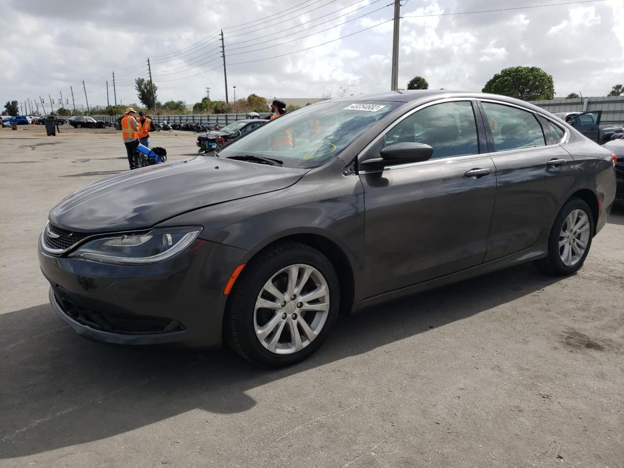 Photo 2 from auction – 2015 CHRYSLER 200 LIMITE with VIN 1C3CCCAB4FN607444