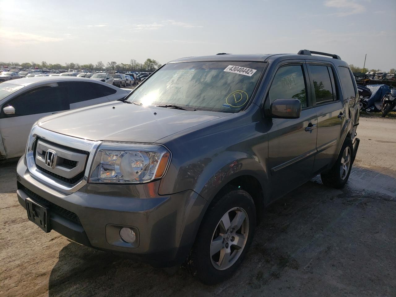 Photo 2 from auction – 2011 HONDA PILOT EXL with VIN 5FNYF4H51BB078610