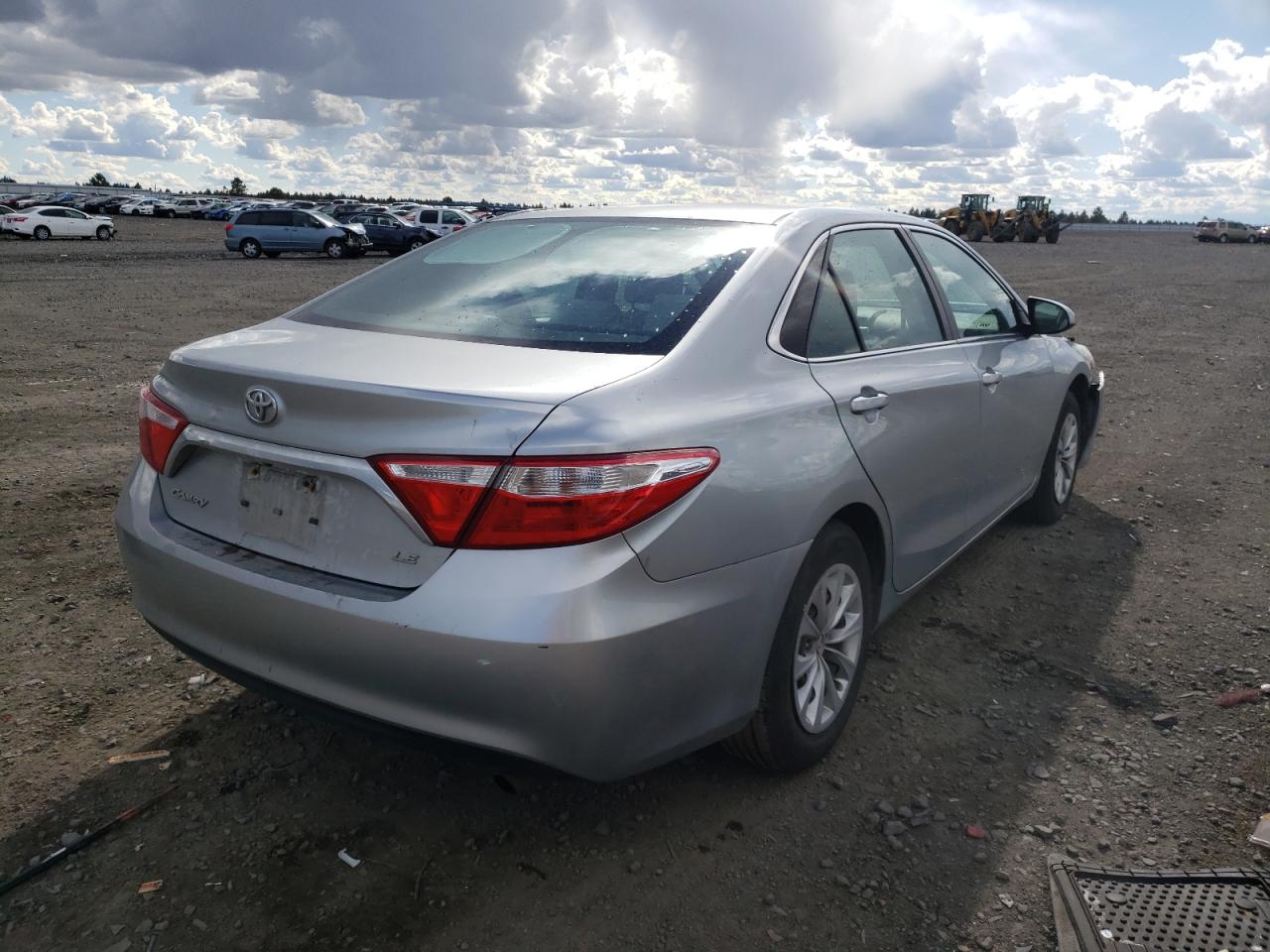 Photo 4 from auction – 2015 TOYOTA CAMRY LE with VIN 4T4BF1FK3FR472539