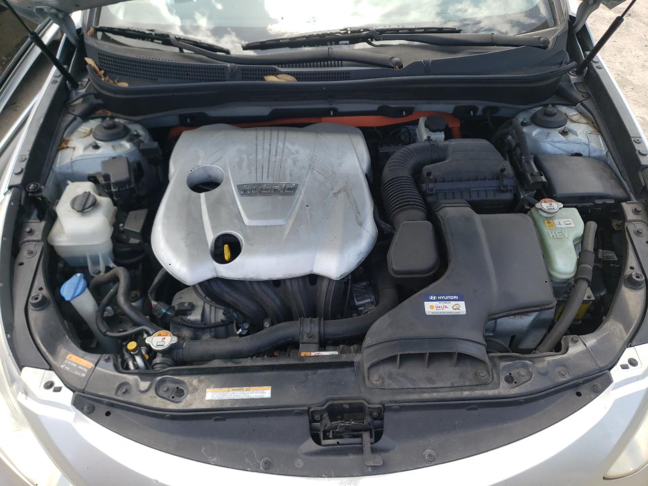 Photo 7 from auction – 2013 HYUNDAI SONATA HYB with VIN KMHEC4A45DA071339