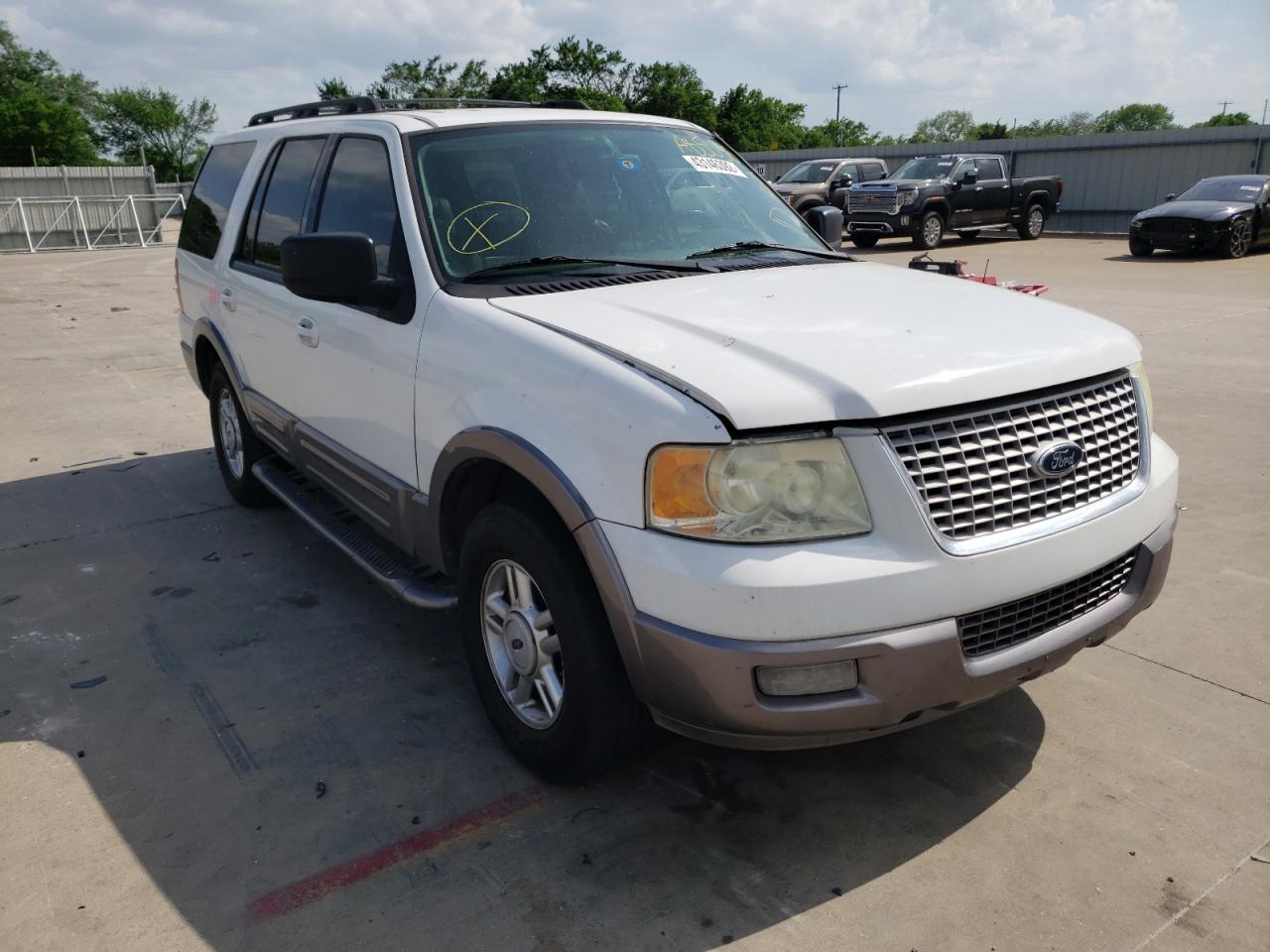 FORD EXPEDITION 2005 with VIN 1FMPU155X5LA85038 - Photo from auction