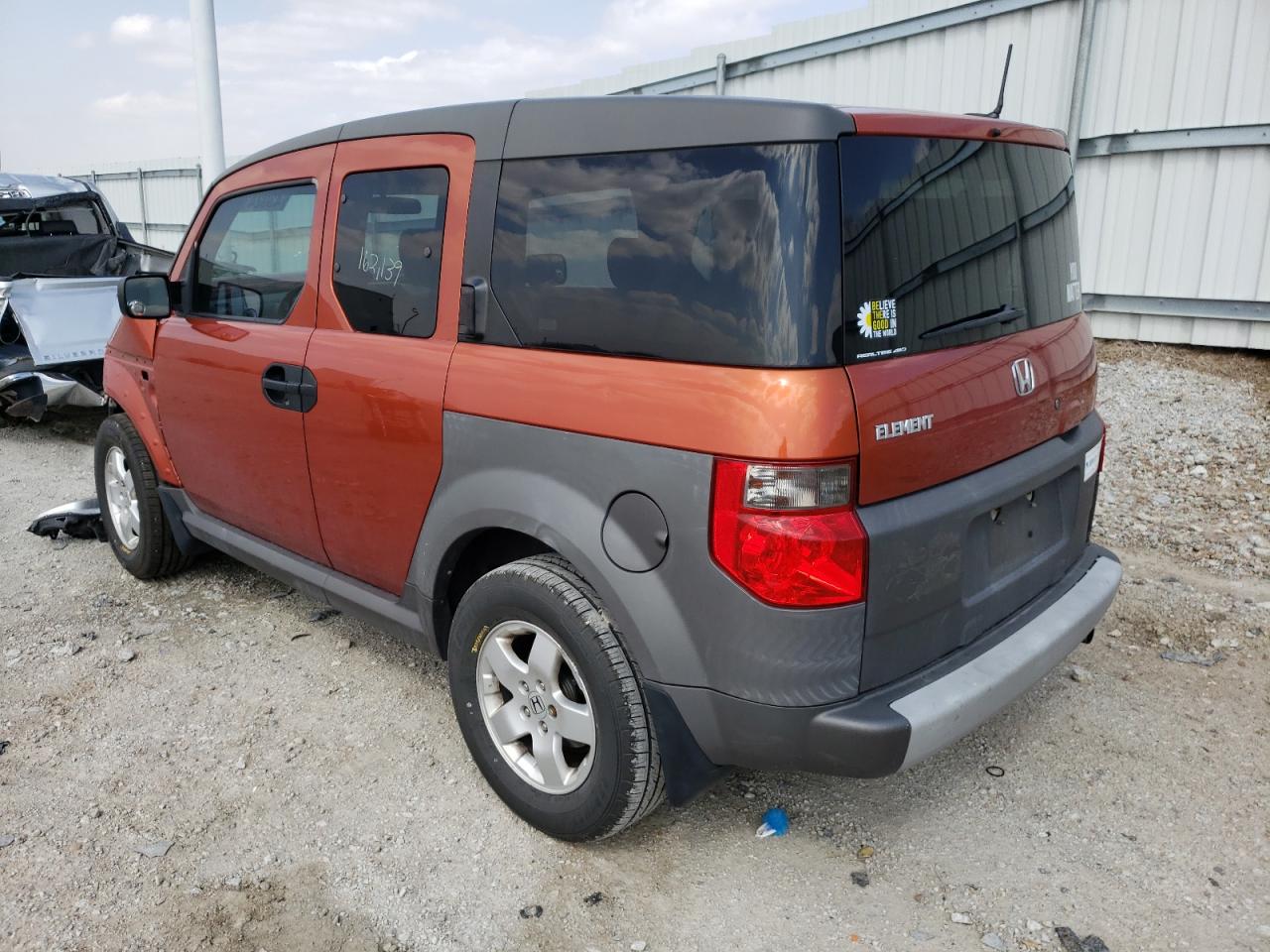 Photo 3 from auction – 2005 HONDA ELEMENT EX with VIN 5J6YH28625L015521
