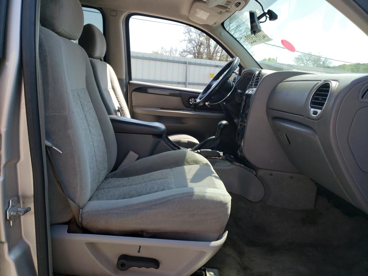 Photo 5 from auction – 2005 GMC ENVOY XL with VIN 1GKET16S956149656