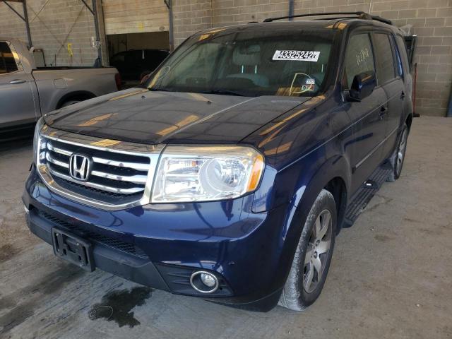 Photo 2 from auction – 2015 HONDA PILOT TOUR with VIN 5FNYF4H90FB015166