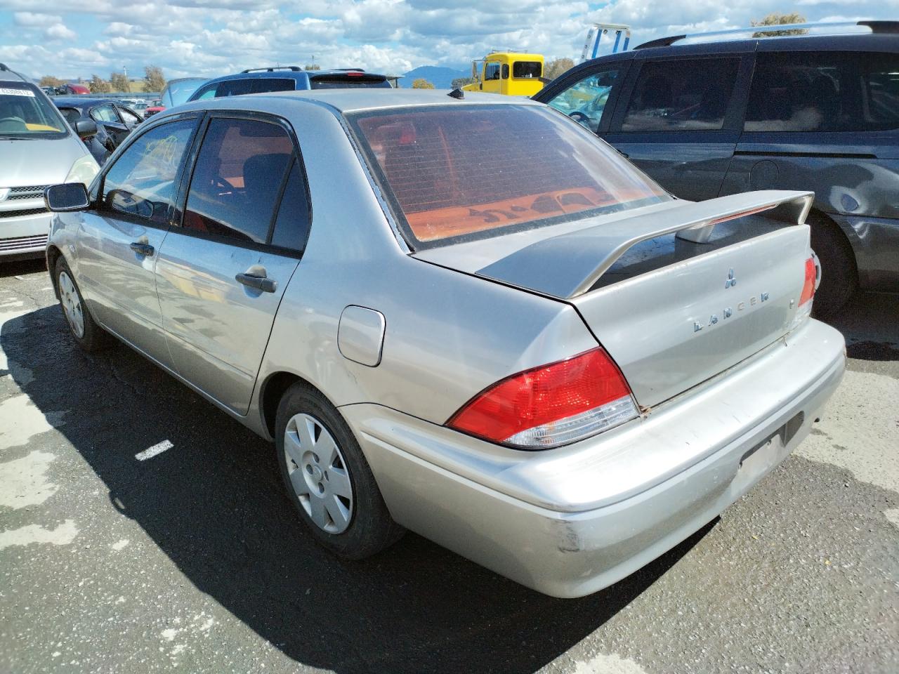 Photo 3 from auction – 2003 MITSUBISHI LANCER ES with VIN JA3AJ26E03U109439