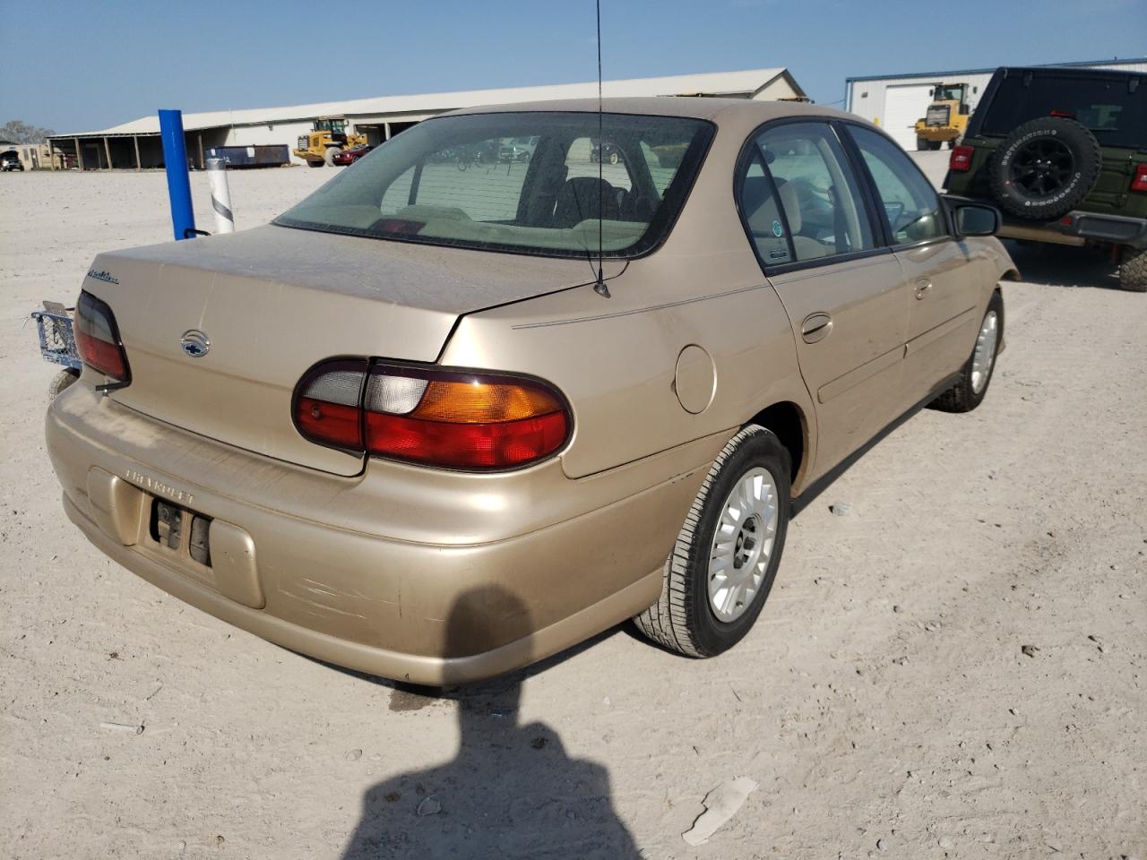 Photo 4 from auction – 2002 CHEVROLET MALIBU with VIN 1G1ND52J12M527062