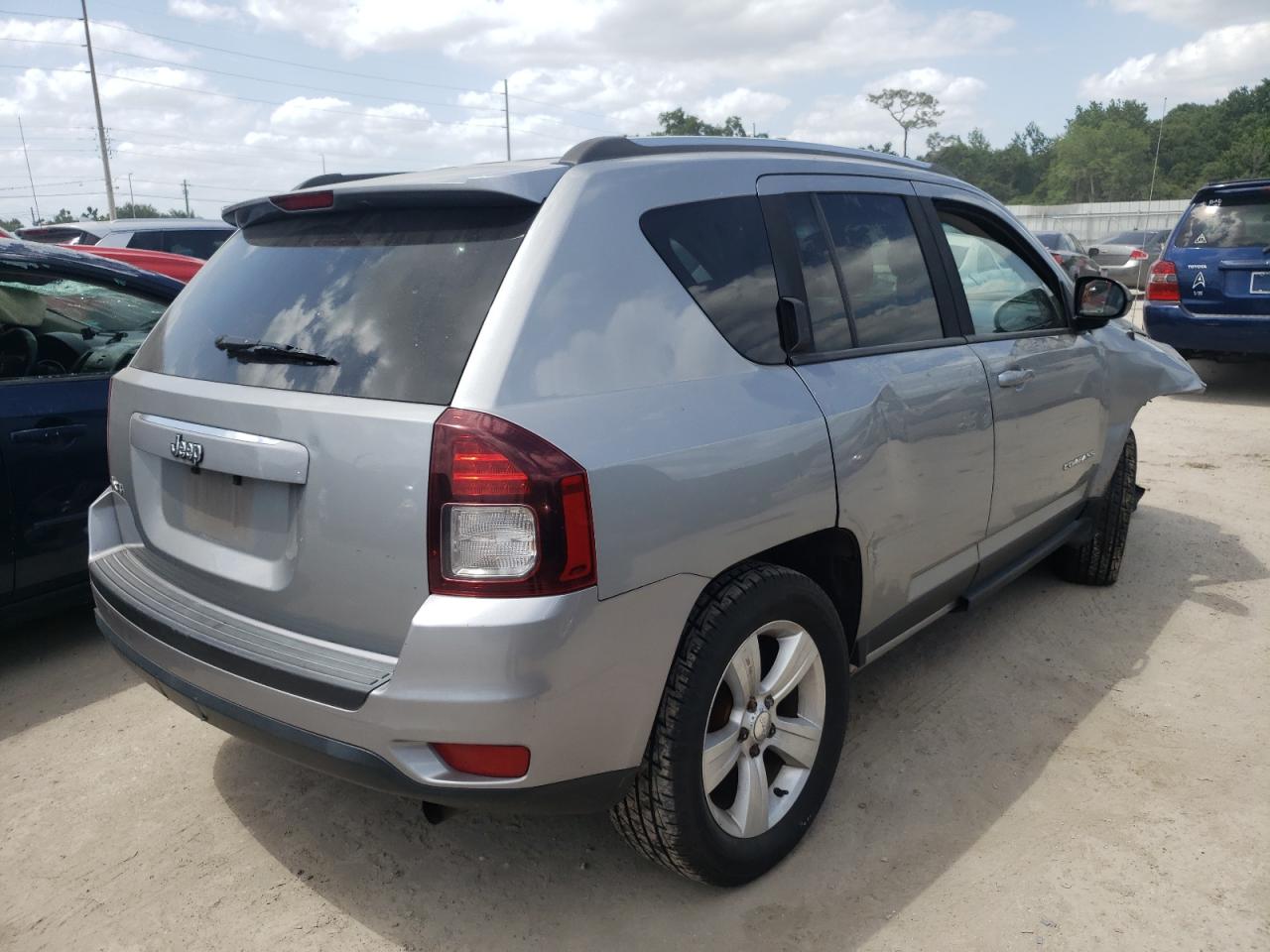 Photo 4 from auction – 2015 JEEP COMPASS SP with VIN 1C4NJDBB4FD103934