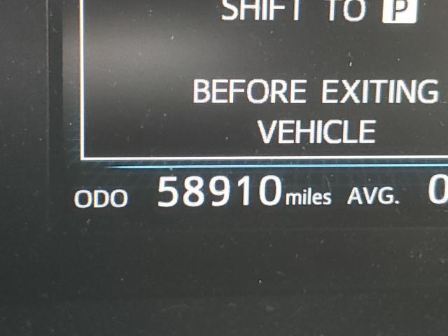Photo 8 from auction – 2015 TOYOTA PRIUS V with VIN JTDZN3EUXFJ038814