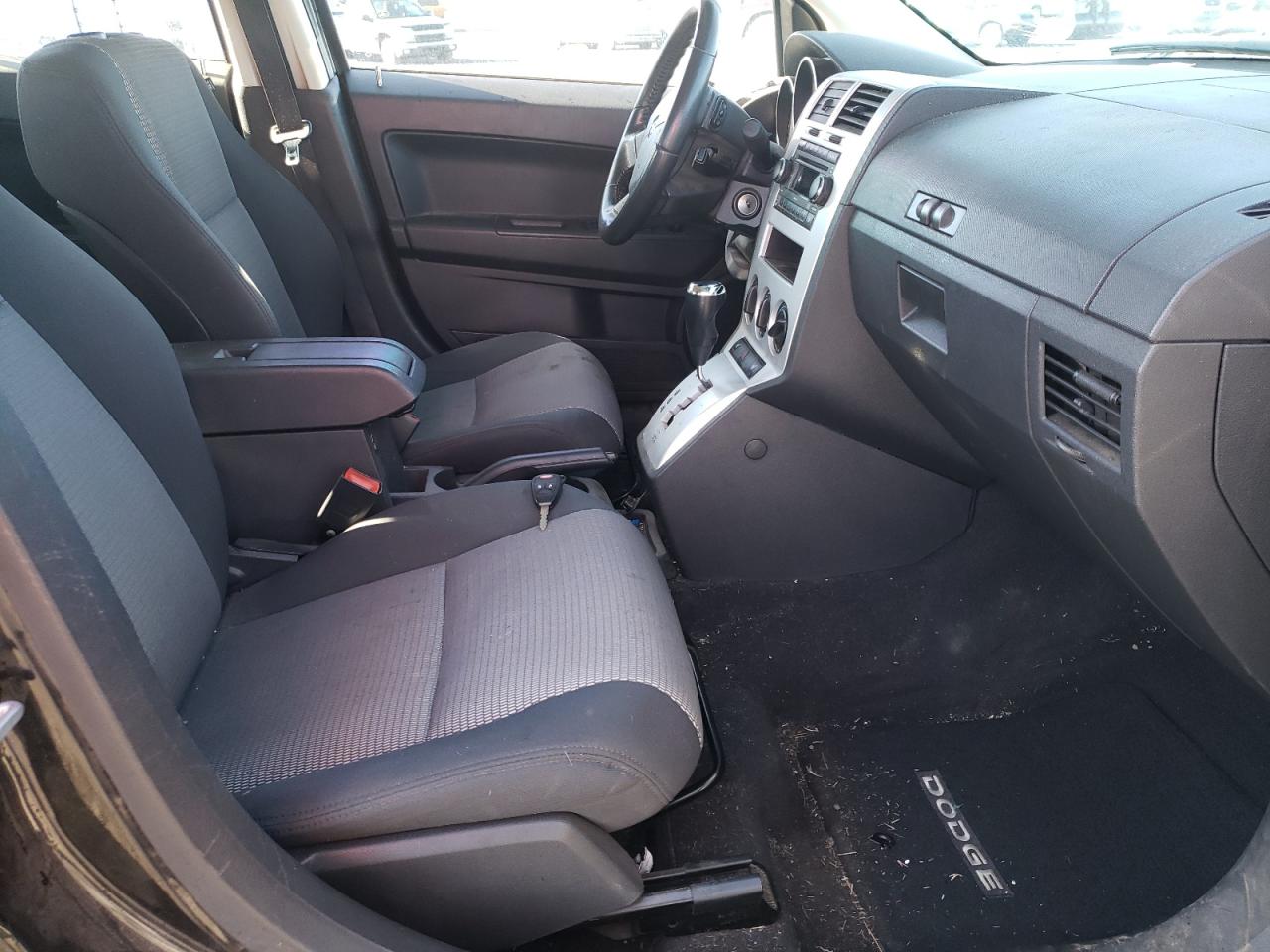 Photo 5 from auction – 2008 DODGE CALIBER with VIN 1B3HB78K68D739620