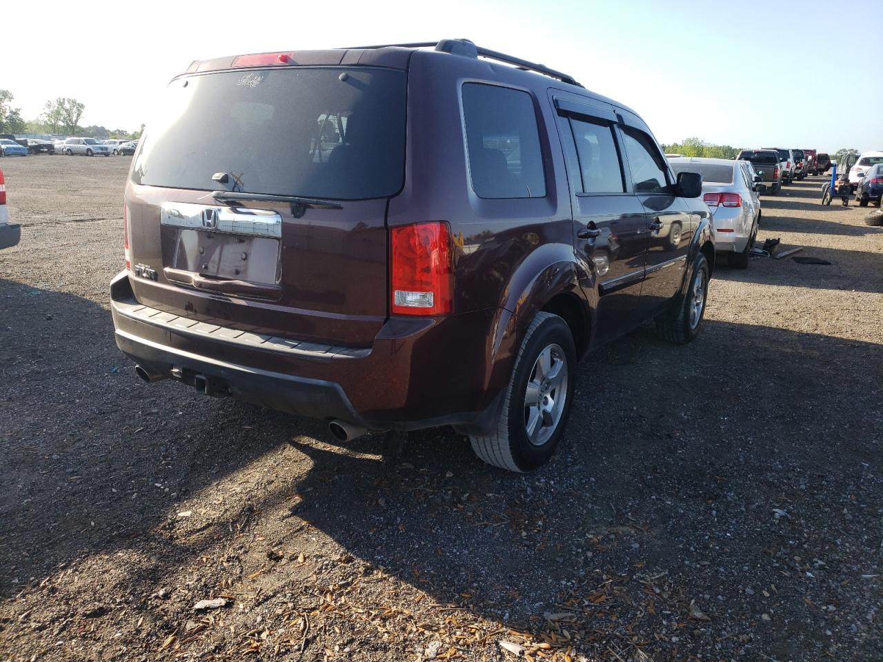 Photo 4 from auction – 2011 HONDA PILOT EXL with VIN 5FNYF3H64BB034653
