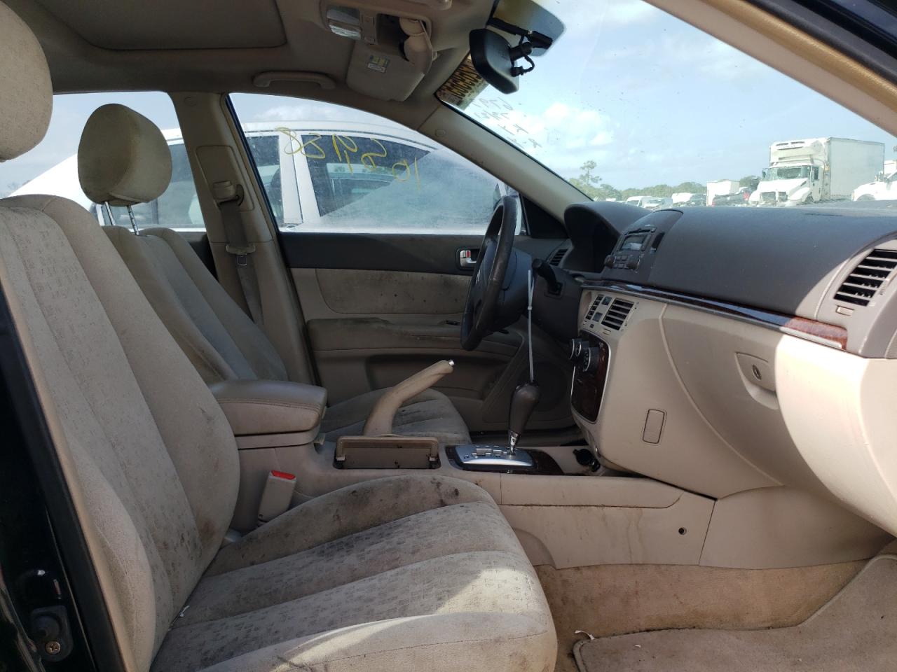 Photo 5 from auction – 2007 HYUNDAI SONATA SE with VIN 5NPEU46F77H207091