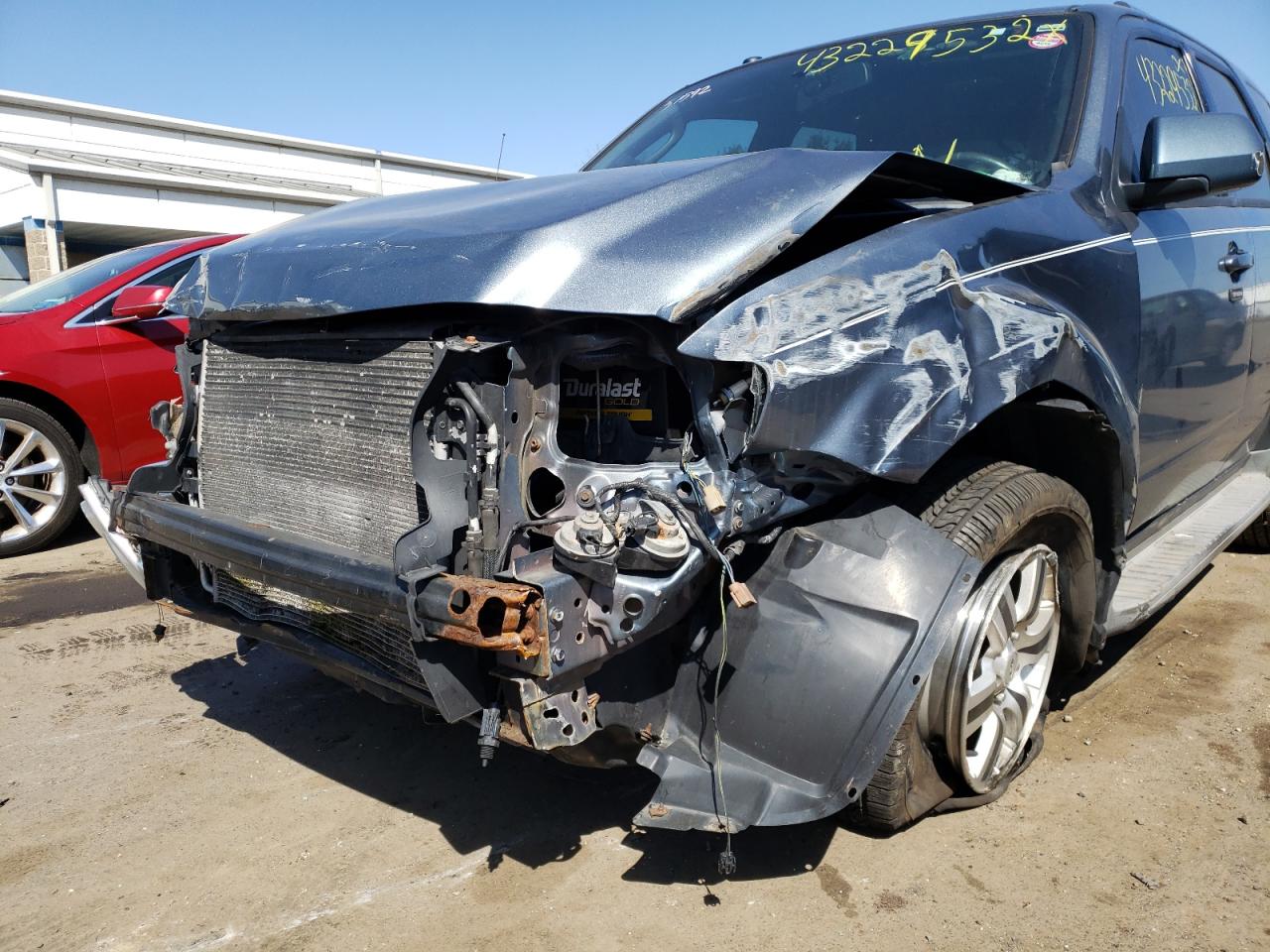 صورة رقم 9 من المزاد - 2011 FORD ESCAPE LIM مع VIN 1FMCU9EG2BKA78116