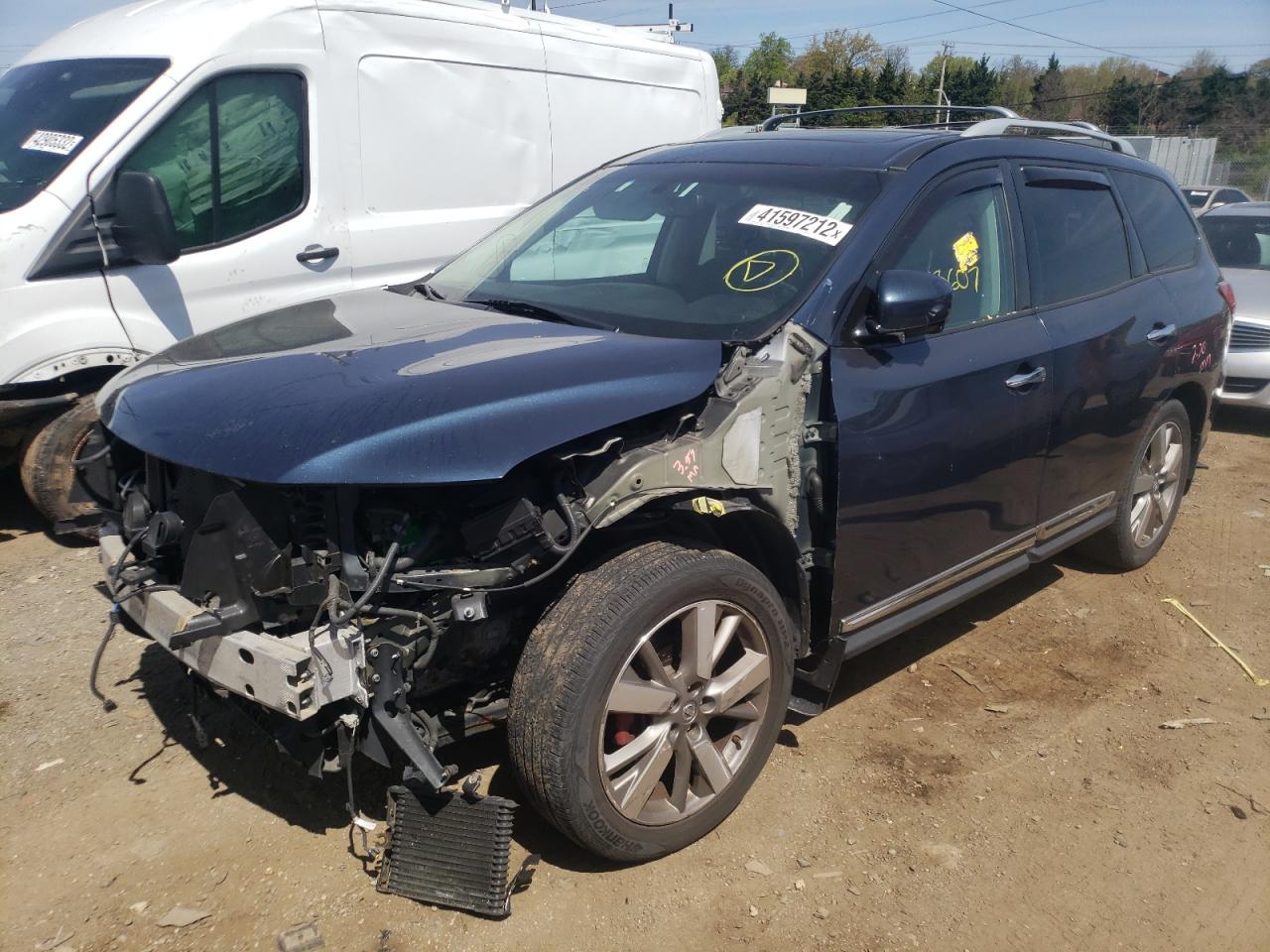 Photo 2 from auction – 2014 NISSAN PATHFINDER with VIN 5N1AR2MM4EC615672