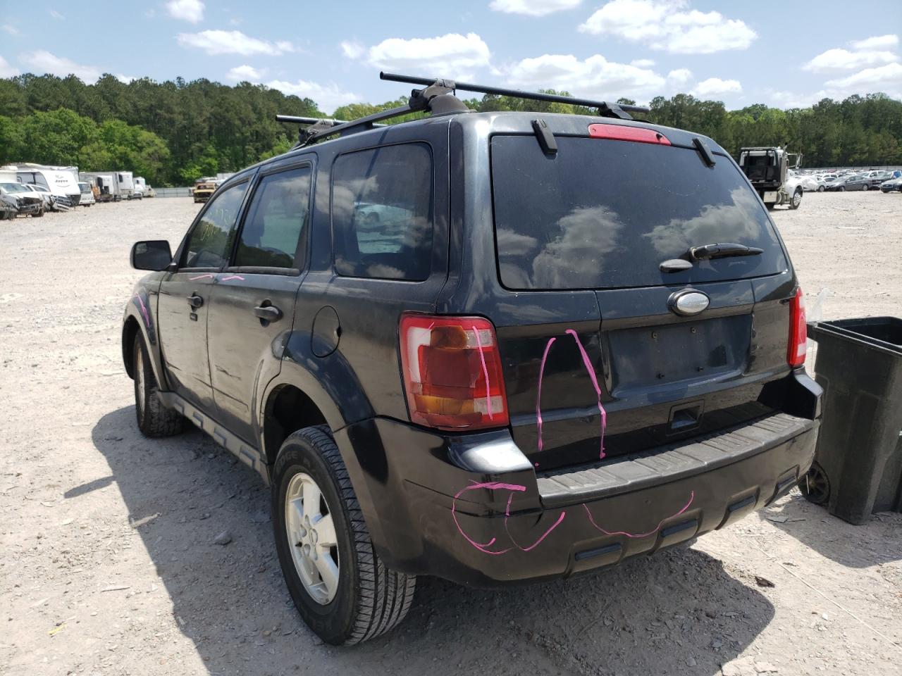 Photo 3 from auction – 2011 FORD ESCAPE XLT with VIN 1FMCU0D75BKB19318