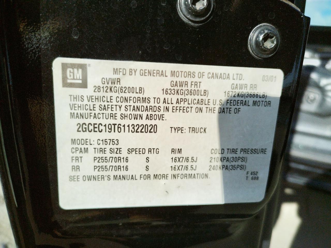 Photo 10 from auction – 2001 CHEVROLET SILVERADO with VIN 2GCEC19T611322020