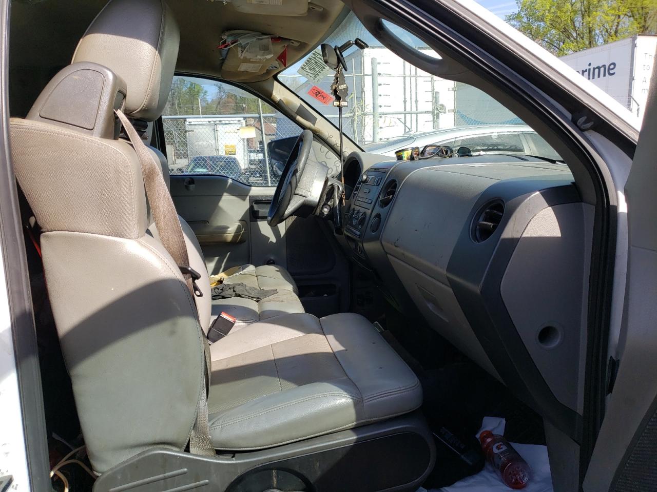 Photo 5 from auction – 2006 FORD F150 with VIN 1FTRF12286NA32698