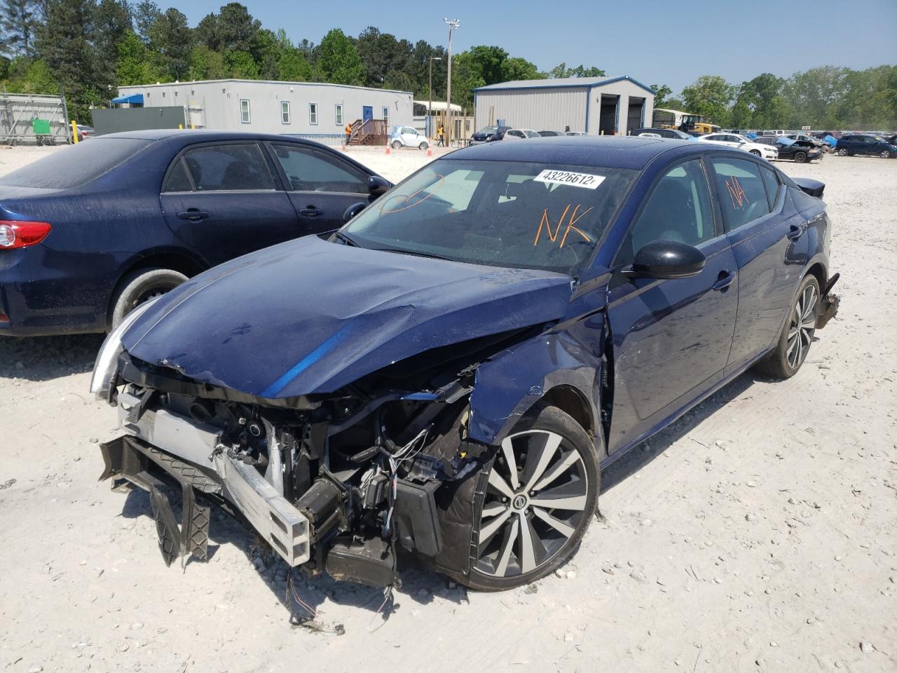 Photo 2 from auction – 2019 NISSAN ALTIMA SR with VIN 1N4BL4CV1KC231902