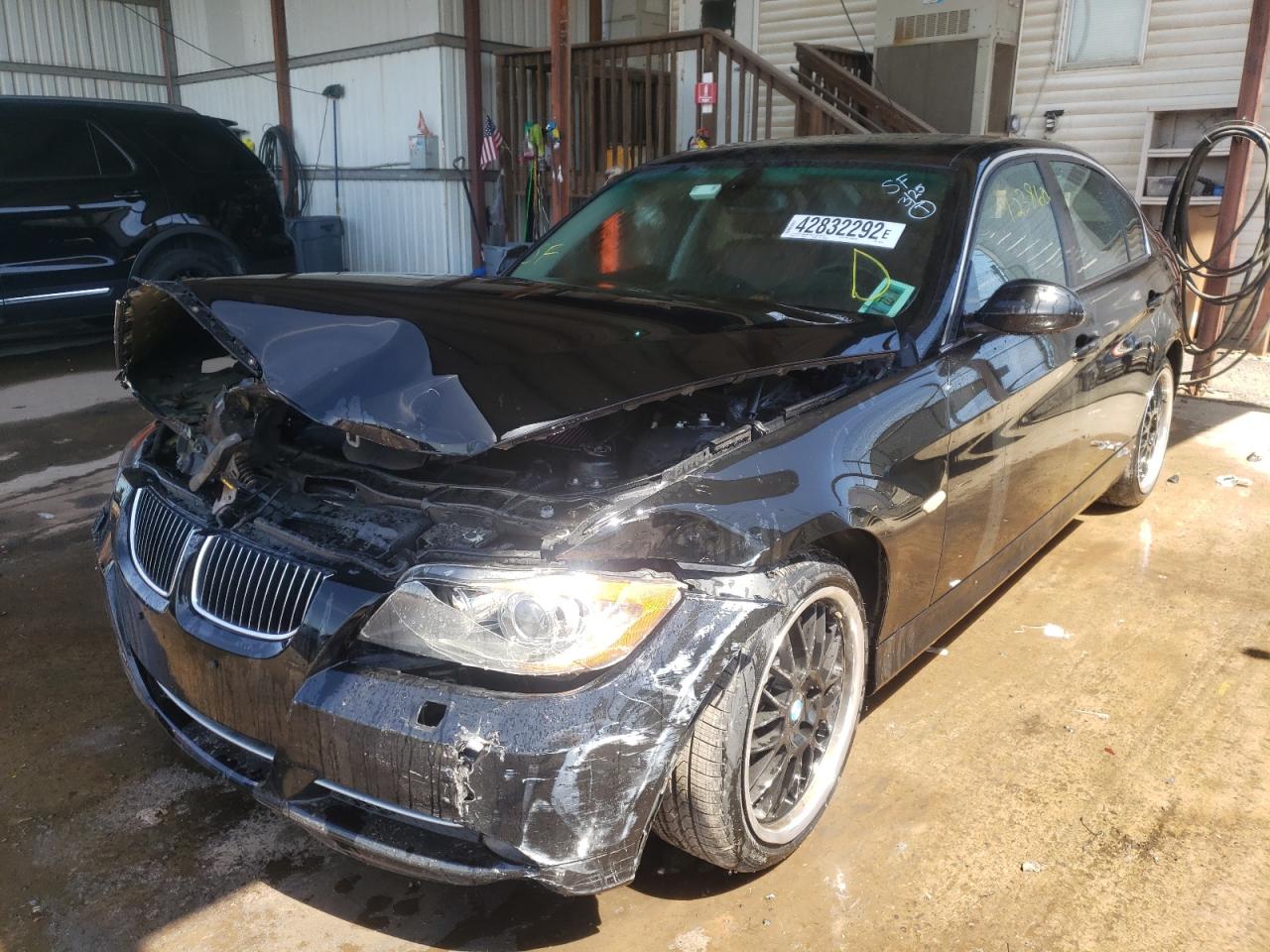 Photo 2 from auction – 2008 BMW 335 XI with VIN WBAVD53588A010468